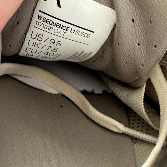 AHNU Sequence 1.1 Suede Low Women's Size (9.5) Oatmeal Comfort Sneaker New - Picture 7 of 10